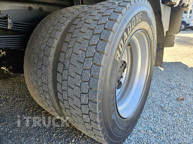 현대 메가트럭 280 앞축 카고 4.5톤 수동 16