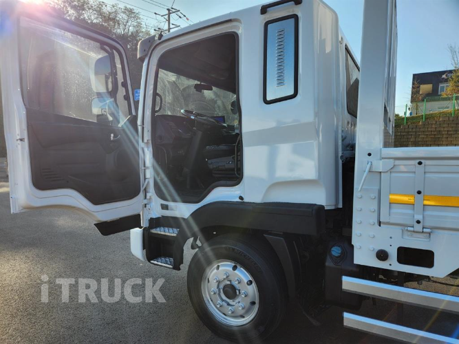 현대 메가트럭 280 단바리 카고 4.5톤 수동 12