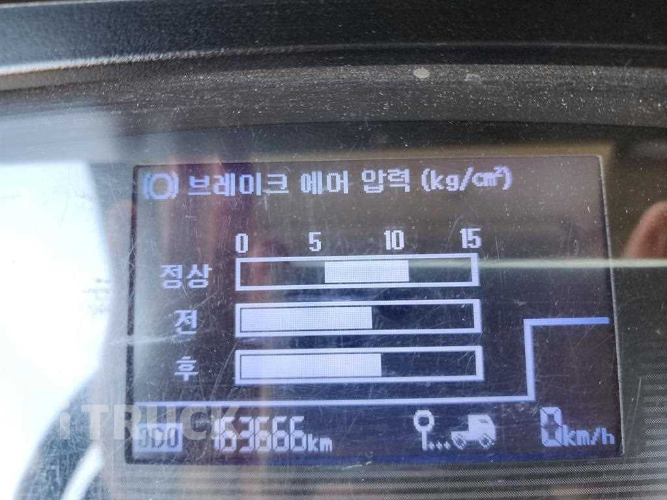 현대 메가트럭 260 단바리 윙바디 5톤 수동 10