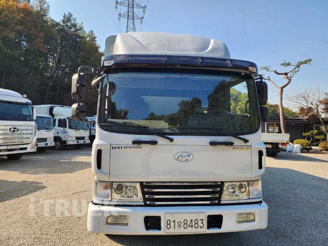 현대 메가트럭 260 단바리 윙바디 5톤 수동 1