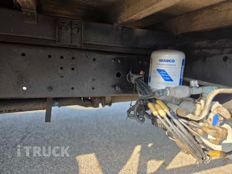 현대 메가트럭 260 후축 카고 4.5톤 수동 13