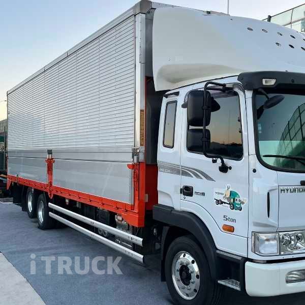 현대 메가트럭 280 후축 냉장윙 4.5톤 수동 1