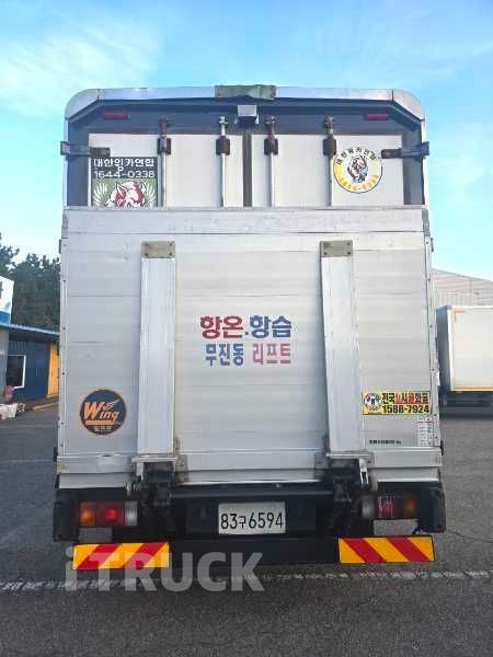 현대 메가트럭 270 단바리 냉장윙 4.5톤 수동 4