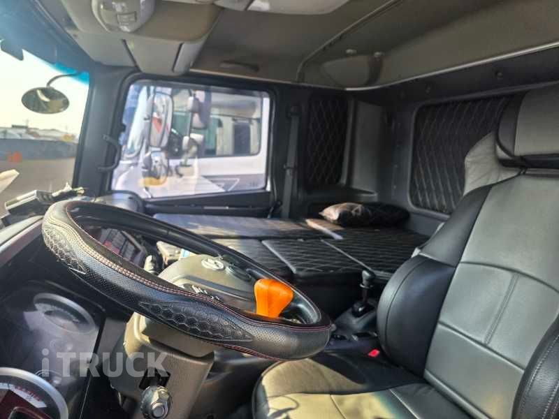 현대 메가트럭 270 단바리 냉장윙 4.5톤 수동 8