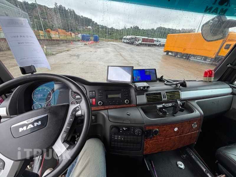 만 TGM 250 후축 윙바디 4.5톤 오토 8