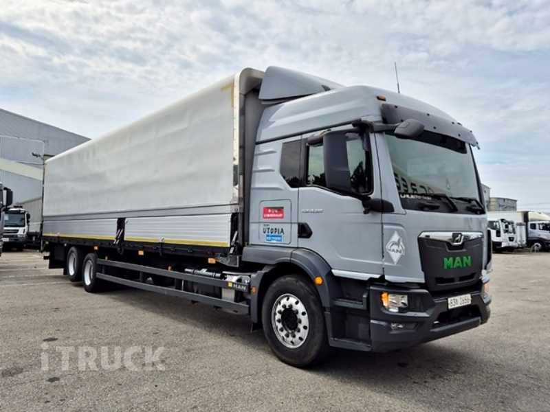 만 320 후축 윙바디 12.5톤 오토 0