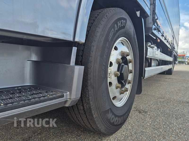 타타대우 맥쎈 320 후축 냉장윙 8.5톤 오토 9