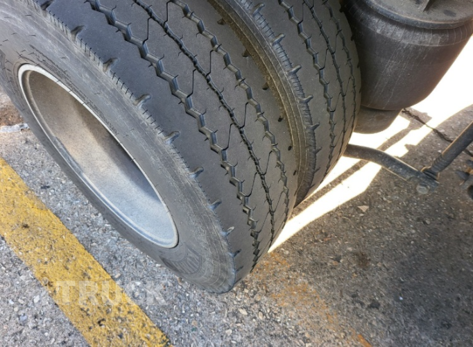 현대 파비스 325 후축 냉장윙 9.5톤 오토 9