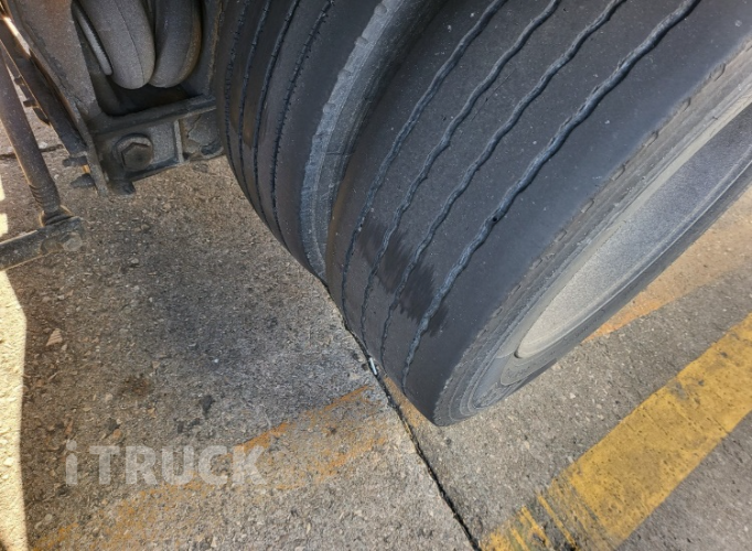 현대 파비스 325 후축 냉장윙 9.5톤 오토 10