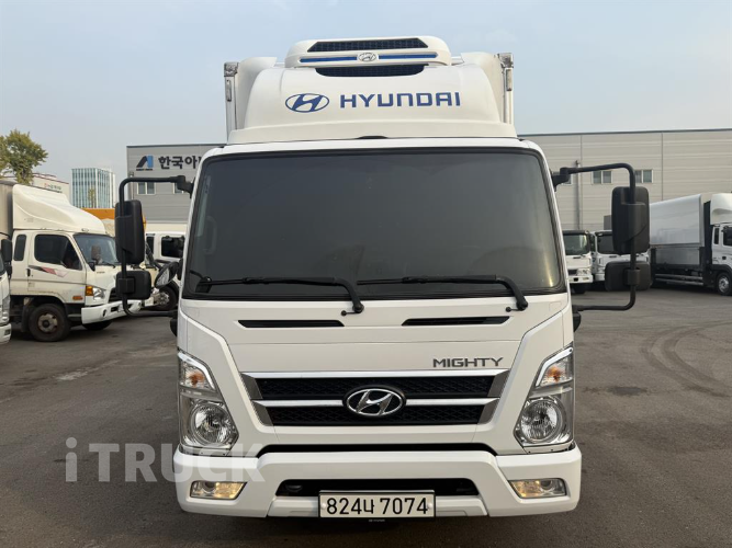 현대 올뉴마이티 3.5톤 광폭 냉동탑 투냉 조르다 1