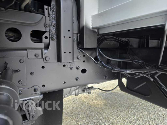 현대 메가트럭 250 앞축 윙바디 4.5톤 수동 9