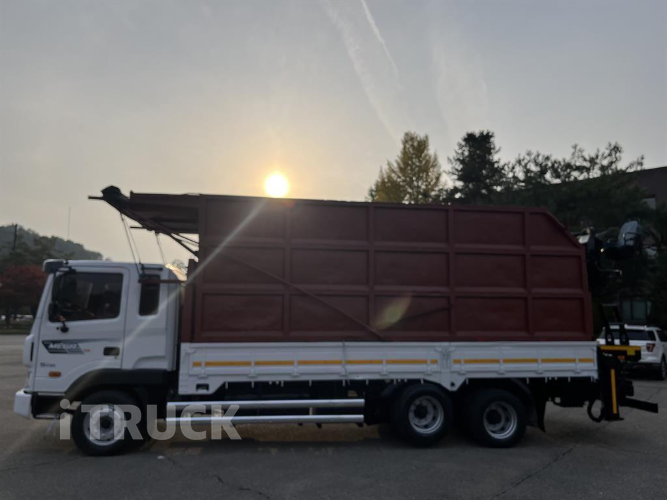 현대 메가트럭 집게차 280 5톤 수동 없음(순정) 4