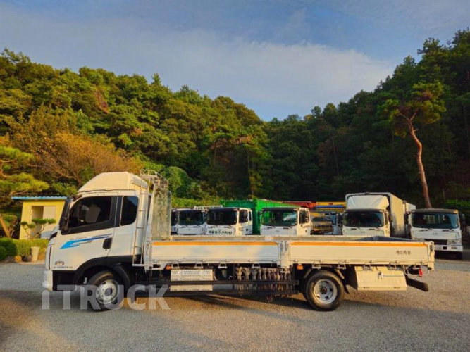 타타대우 더쎈 3.5톤 카고 데이캡(슈퍼캡, 킹캡) 4