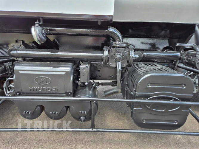 현대 탱크로리 메가트럭 철탱크 10,000L 수동 10