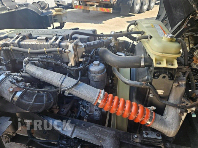 현대 탱크로리 메가트럭 철탱크 10,000L 수동 9