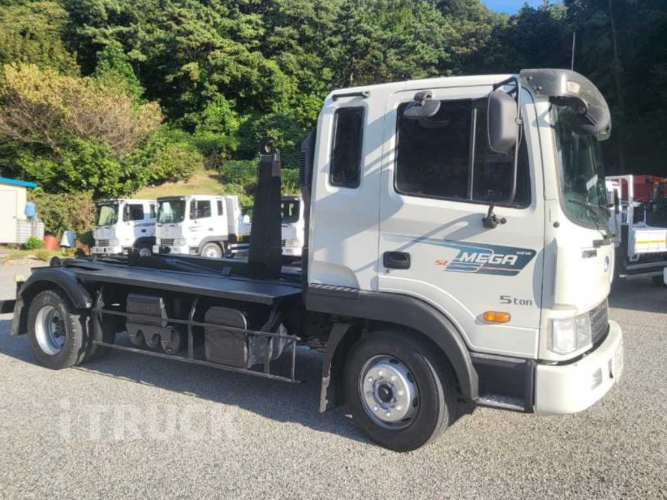 현대 메가트럭 암롤 250 7톤 수동 단바리 2