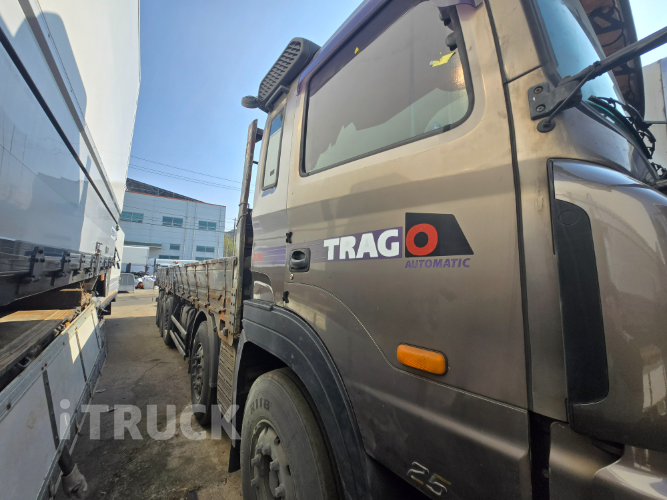 현대 트라고 520 앞사바리 카고 25톤 오토 3