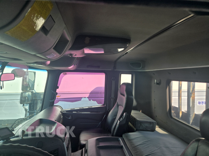 현대 트라고 520 앞사바리 카고 25톤 오토 7