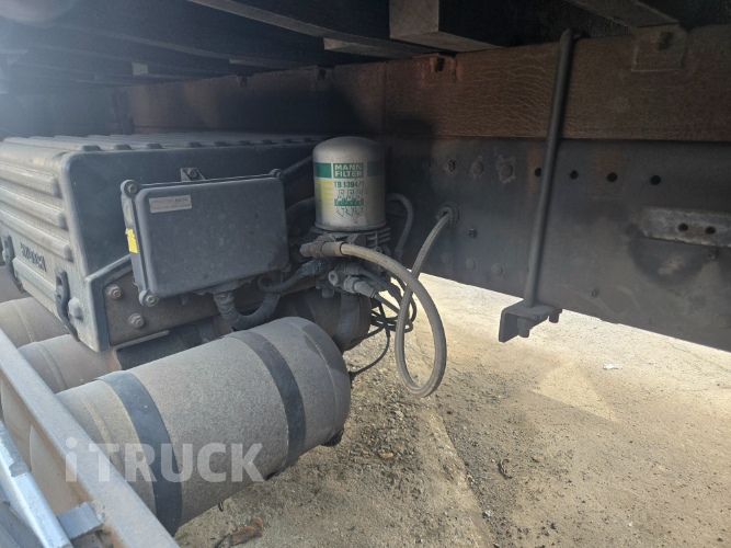 현대 트라고 520 앞사바리 카고 25톤 오토 15