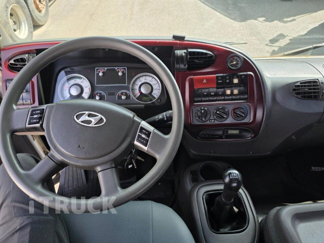 현대 메가트럭 260 앞축 카고 7.5톤 수동 11