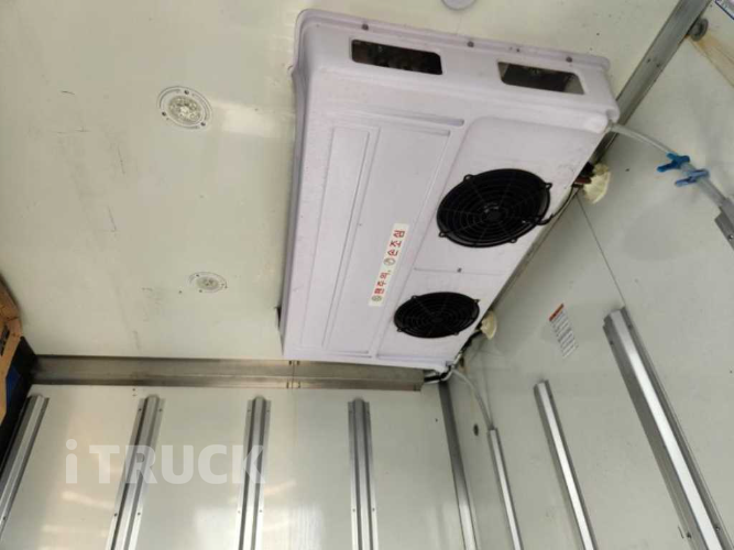 이스즈 엘프 2.5톤 냉동탑 투냉 조르다 9