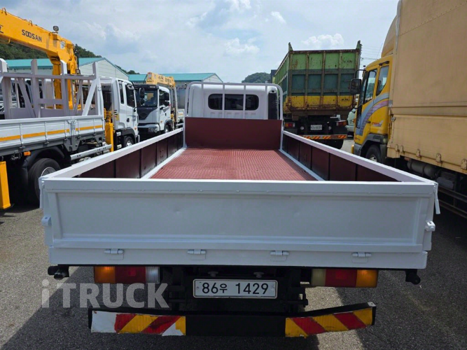 현대 올뉴마이티 3.5톤 카고 슈퍼캡 4