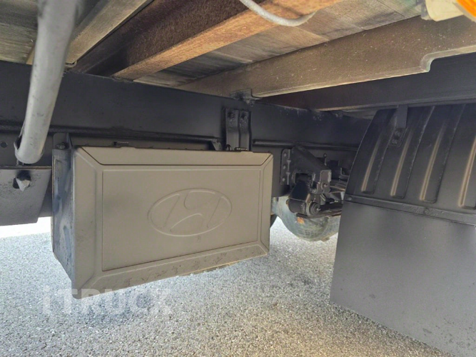 현대 올뉴마이티 3.5톤 카고 슈퍼캡 7