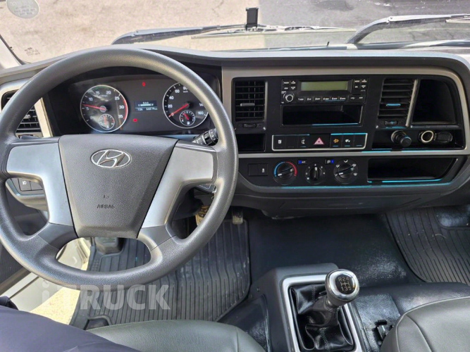 현대 올뉴마이티 3.5톤 카고 슈퍼캡 11