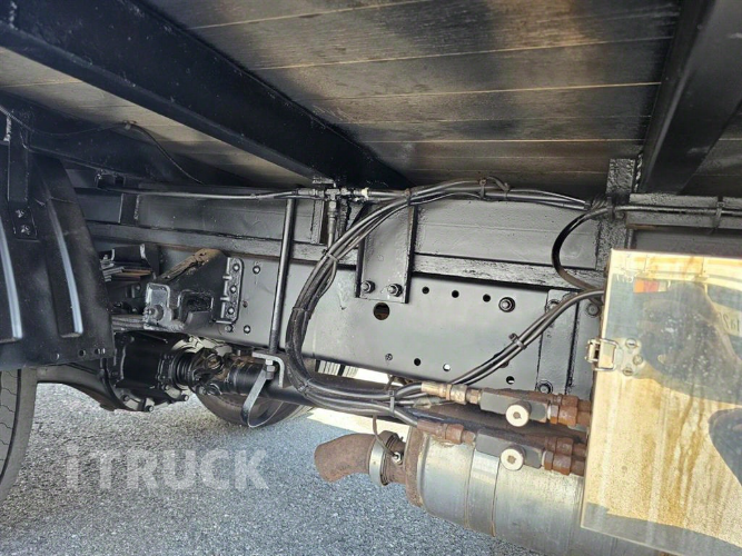 현대 올뉴마이티 3.5톤 윙바디 슈퍼캡 9