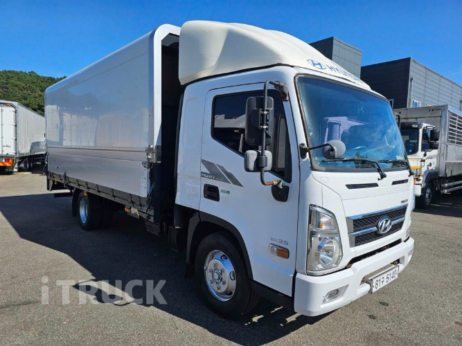 현대 올뉴마이티 3.5톤 윙바디 슈퍼캡 1