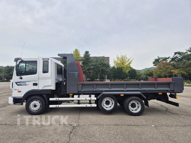 현대 메가트럭 화물덤프 5톤 4