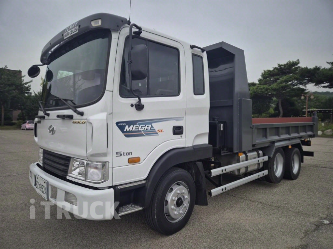 현대 메가트럭 화물덤프 5톤 2