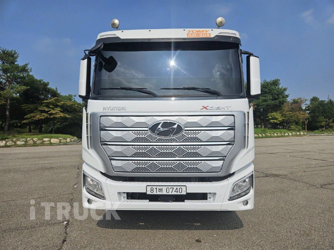 현대 엑시언트 암롤 540 24톤 오토 앞축 1