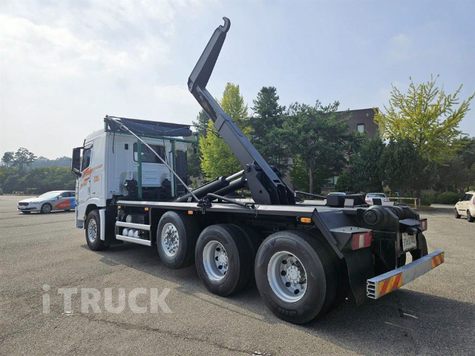 현대 엑시언트 암롤 540 24톤 오토 앞축 9