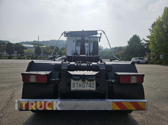 현대 엑시언트 암롤 540 24톤 오토 앞축 4