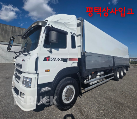 현대 트라고 420 후축 윙바디 17톤 오토