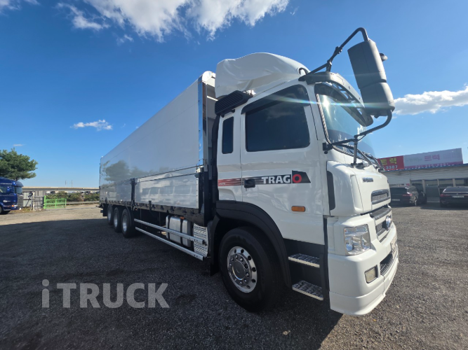 현대 트라고 420 후축 윙바디 17톤 오토 1