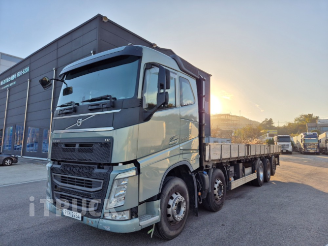볼보 FH 540 후축 카고 25톤 오토