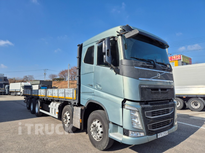 볼보 FH 540 후축 카고 25톤 오토 2