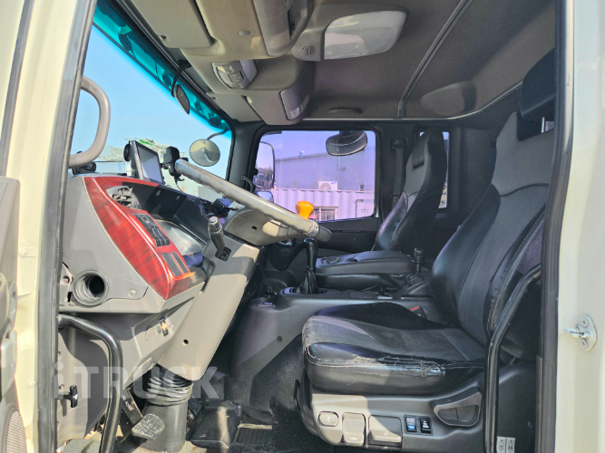 현대 메가트럭 270 후축 카고 4.5톤 수동 7