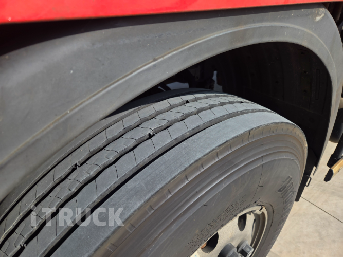 현대 트라고 520 후축 카고 25톤 오토 11