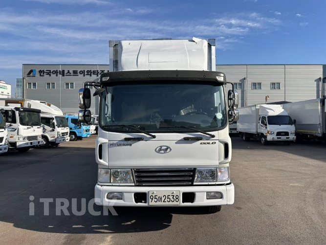 현대 메가트럭 260 십바리 윙바디 4.5톤 수동 7
