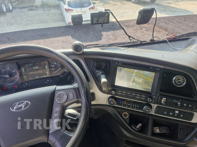 현대 엑시언트 540 앞축 카고 25톤 오토 리타더 10