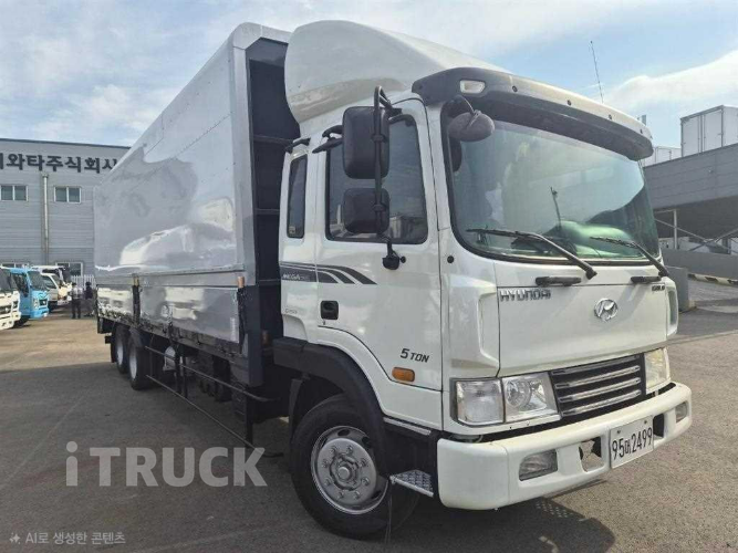 현대 메가트럭 250 후축 윙바디 4.5톤 수동 3