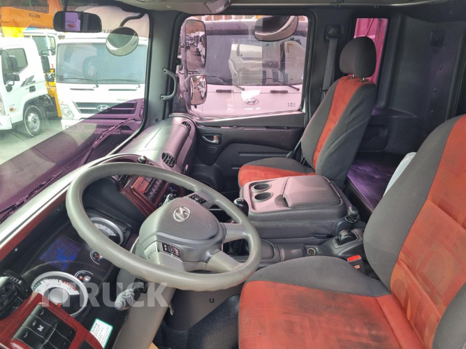 현대 메가트럭 280 단바리 윙바디 5톤 수동 17