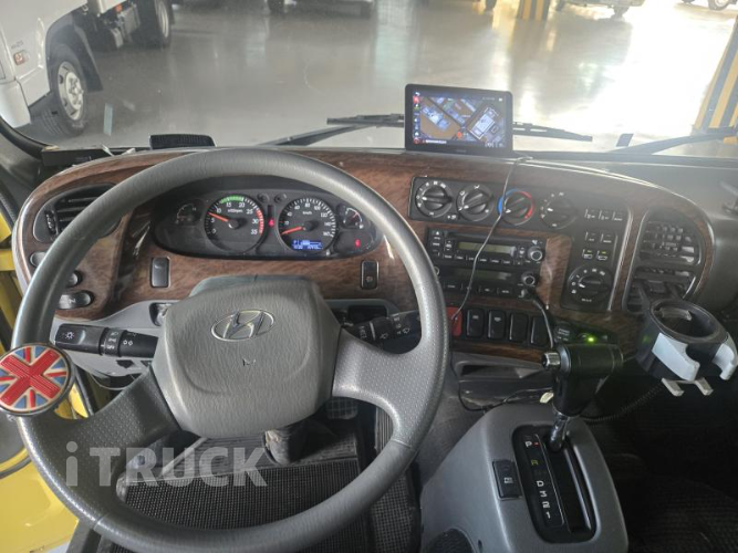 현대 버스 39인승 8