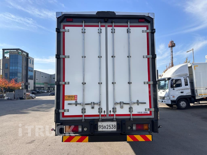 현대 메가트럭 260 십바리 윙바디 5톤 수동 6