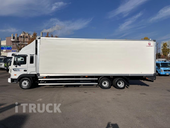 현대 메가트럭 260 십바리 윙바디 5톤 수동 1