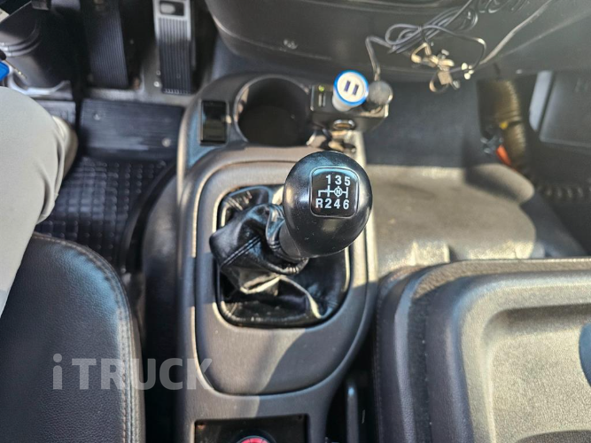 현대 메가트럭 280 앞축 카고 4.5톤 수동 10