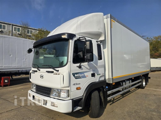 현대 메가트럭 280 단바리 익스하이탑 4.5톤 수동 1